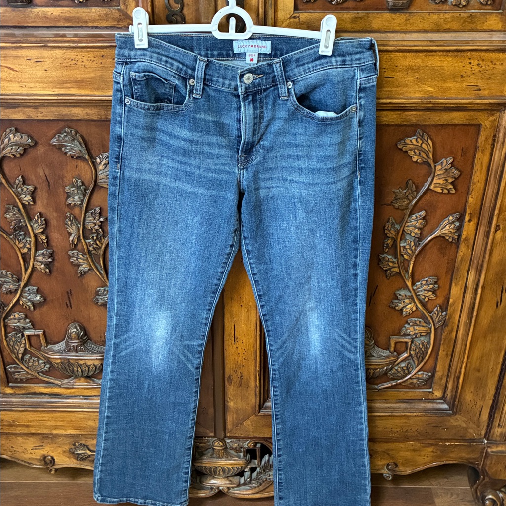 Lucky Brand Light Blue Denim Mid Rise Bootcut Jeans Size 829